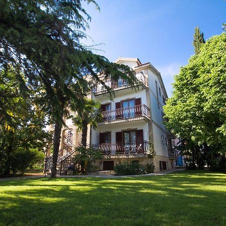 Apartments Lidija Ουμάγκ Εξωτερικό φωτογραφία